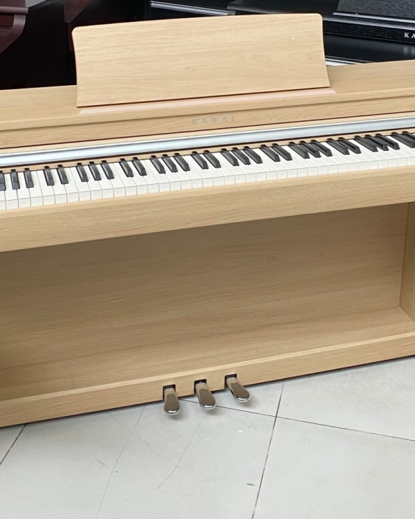 Piano Kawai CN27