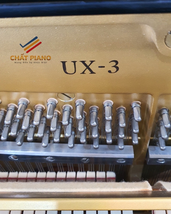 ĐÀN PIANO CƠ YAMAHA UX3