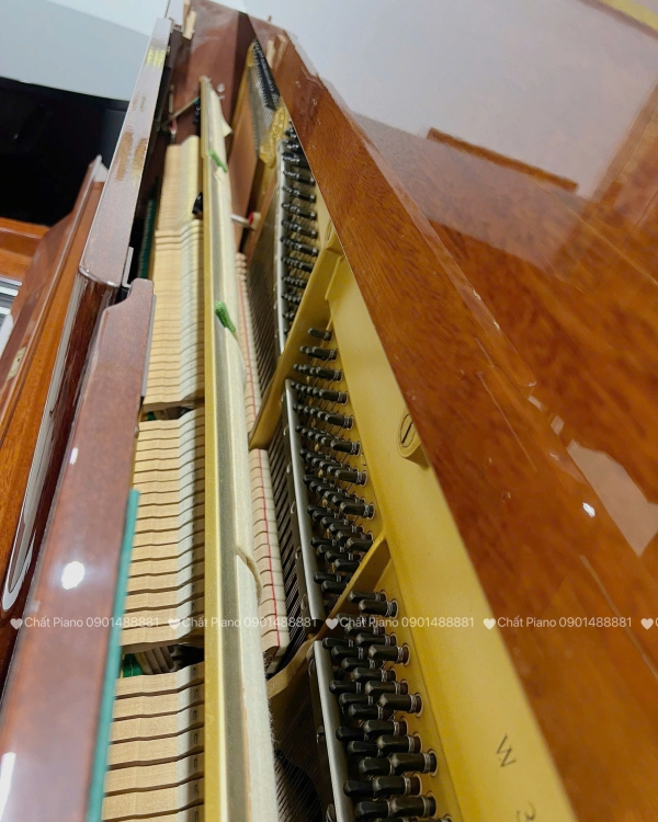 ĐÀN PIANO CƠ YAMAHA W106 
