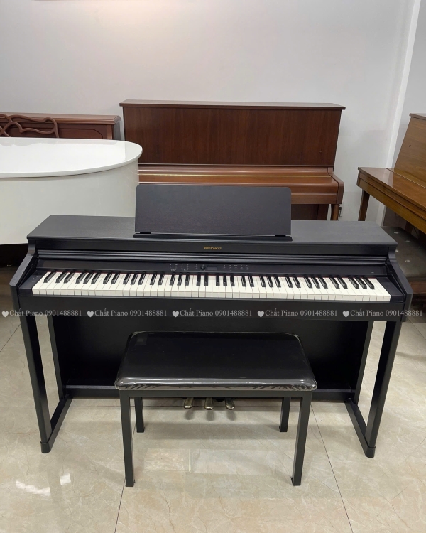 ĐÀN PIANO ROLAND RP701