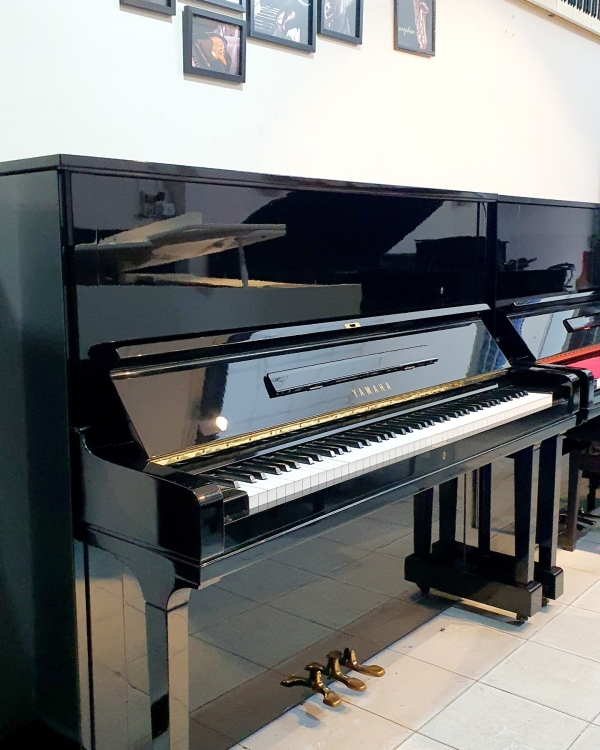 Yamaha u3F