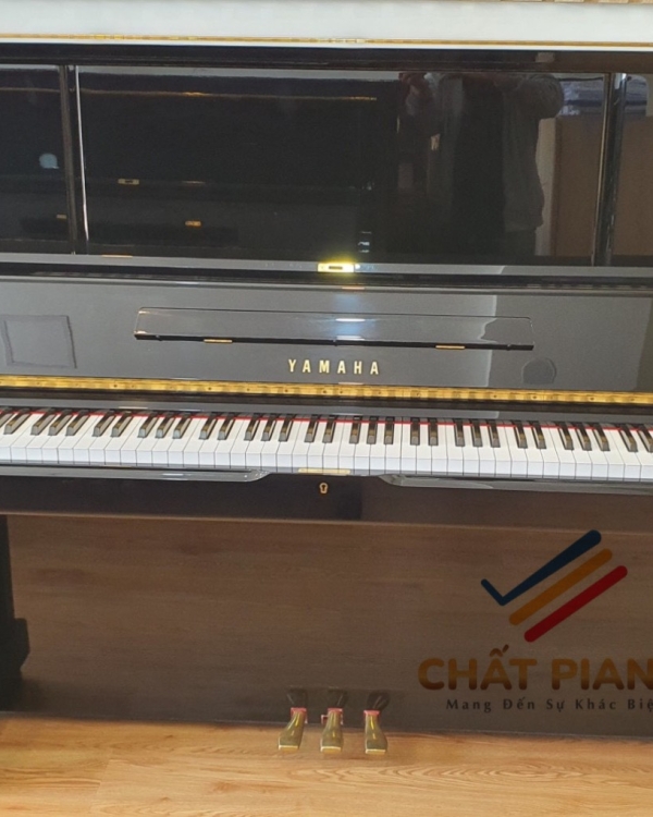 ĐÀN PIANO CƠ YAMAHA UX3