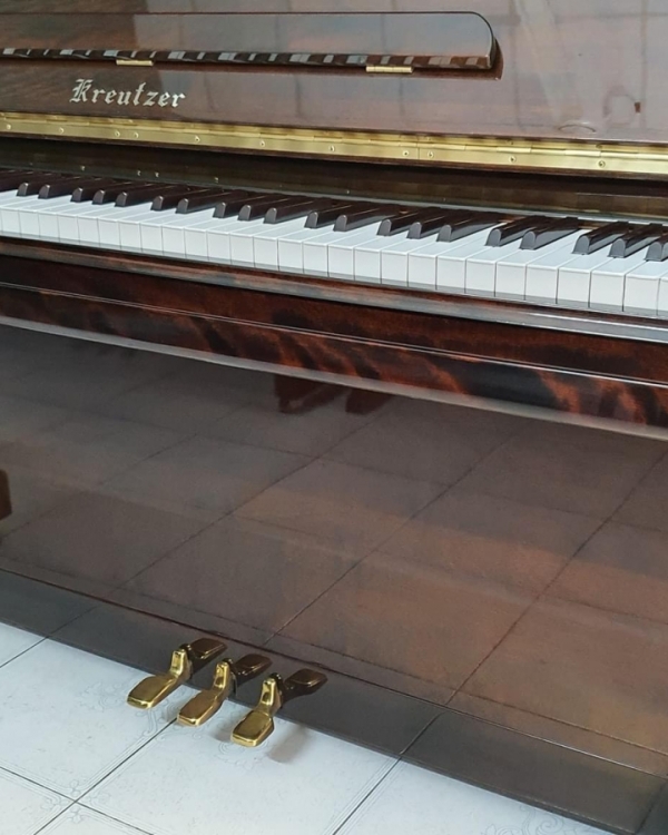 PIANO CƠ KREUTZER K4