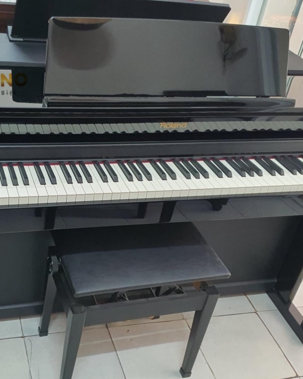 ĐÀN PIANO ĐIỆN ROLAND HP505