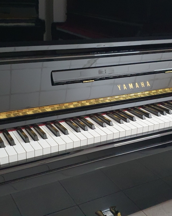 Yamaha u3F