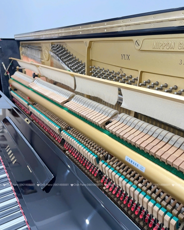 ĐÀN PIANO CƠ YAMAHA YUX