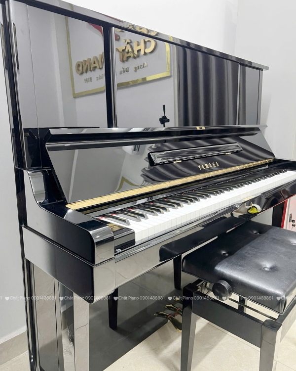 ĐÀN PIANO CƠ YAMAHA YUX
