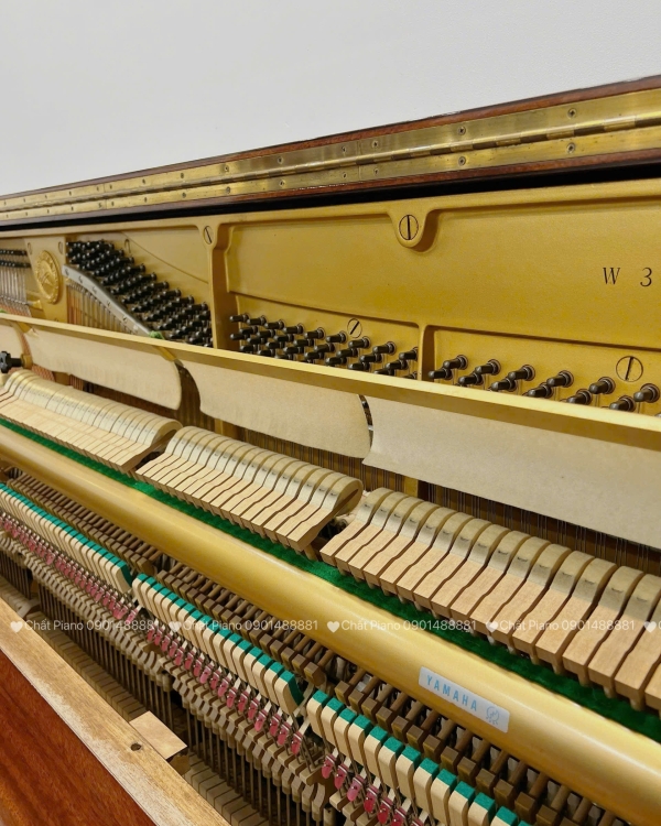 ĐÀN PIANO CƠ YAMAHA W106 