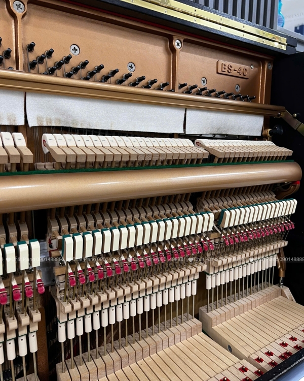 Đàn Piano KaWai BS40