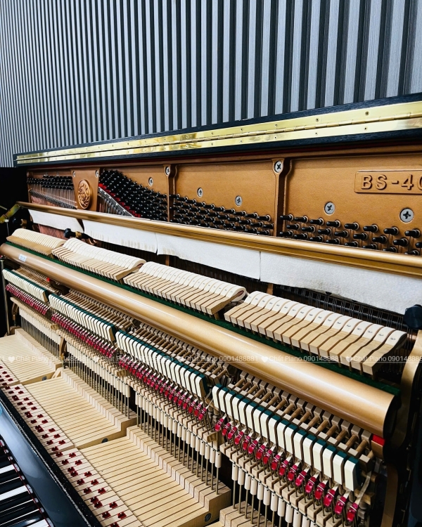 Đàn Piano KaWai BS40